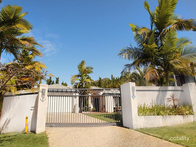 15 Ocean Crest Pl, Alexandra Headland, QLD 4572