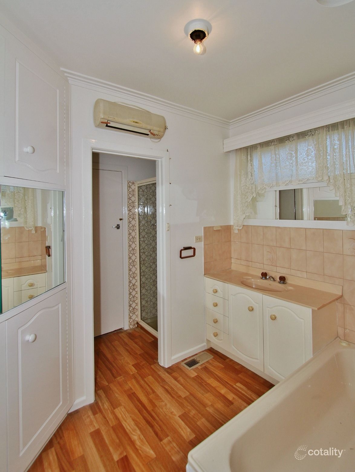 196 High St, Heathcote, VIC 3523