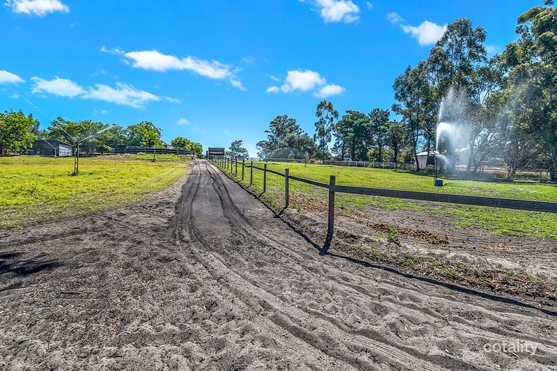 98 Karri St, Karnup, WA 6176