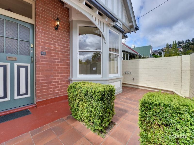 18 Lansdowne Cres, West Hobart, TAS 7000