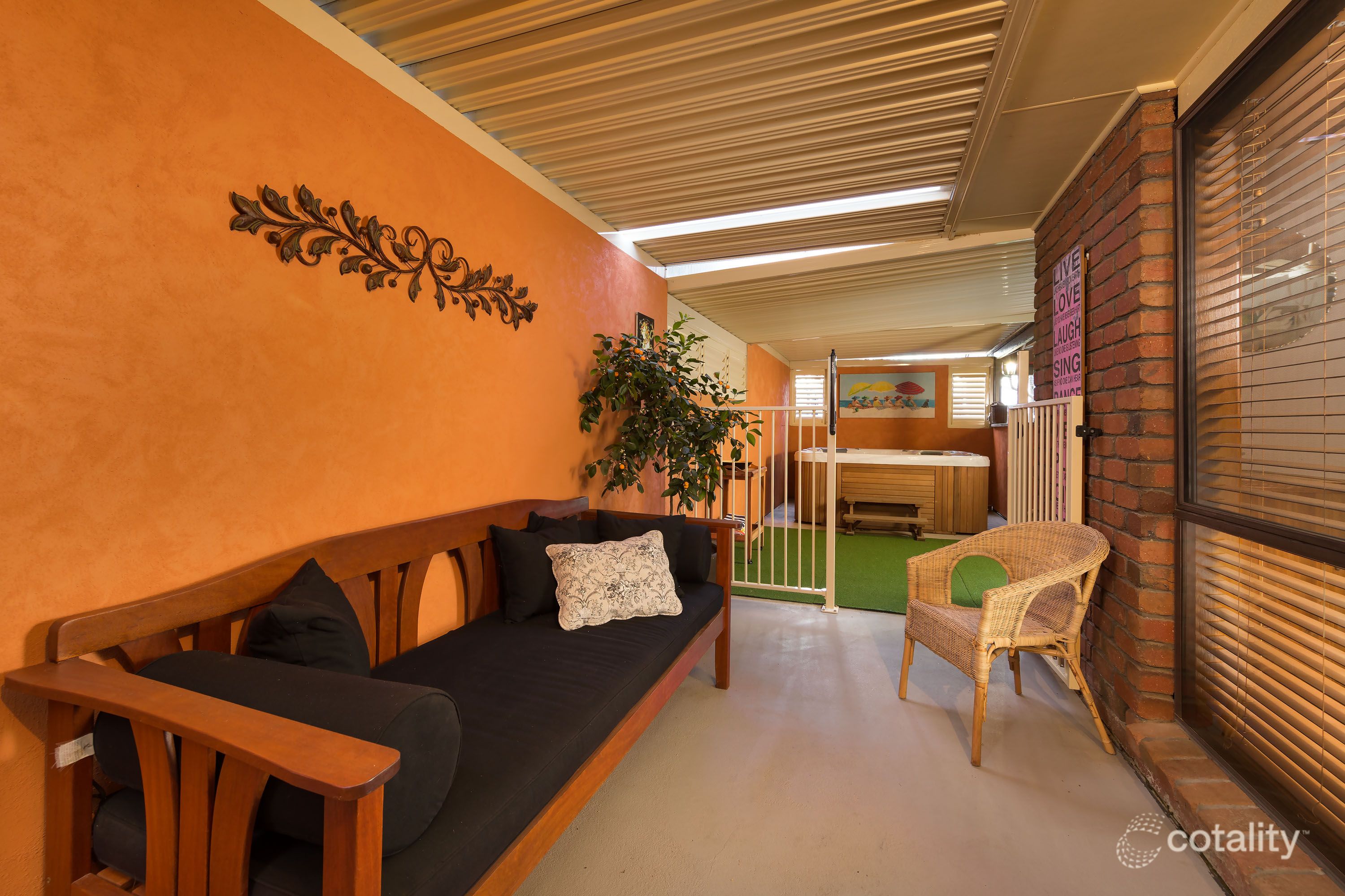 16 Diamond Dr, West Wodonga, VIC 3690