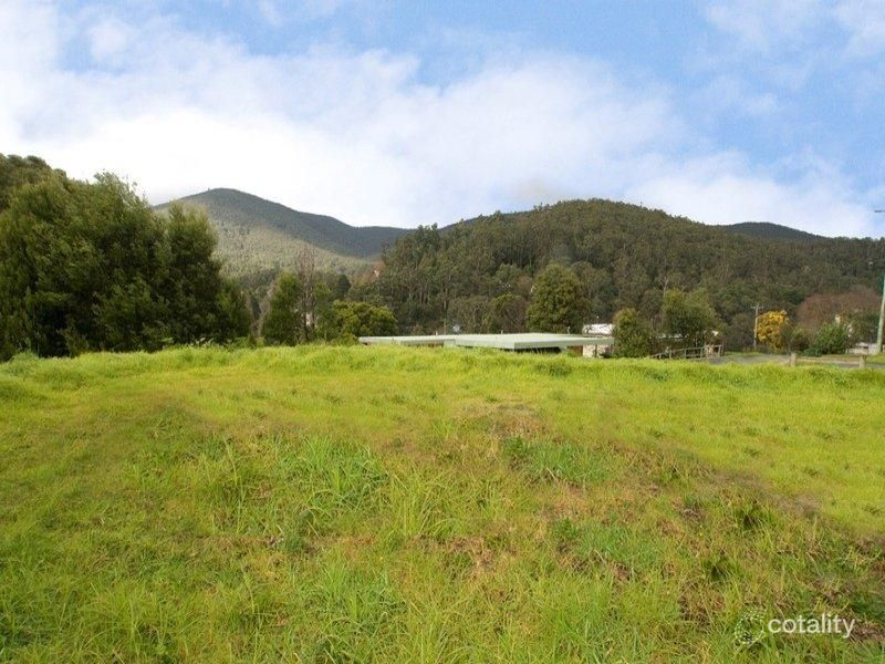 17 Brisbane Hill Rd, Warburton, VIC 3799