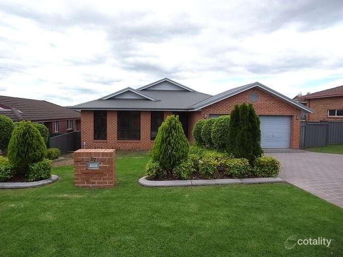 17 Burgundy St, Muswellbrook, NSW 2333
