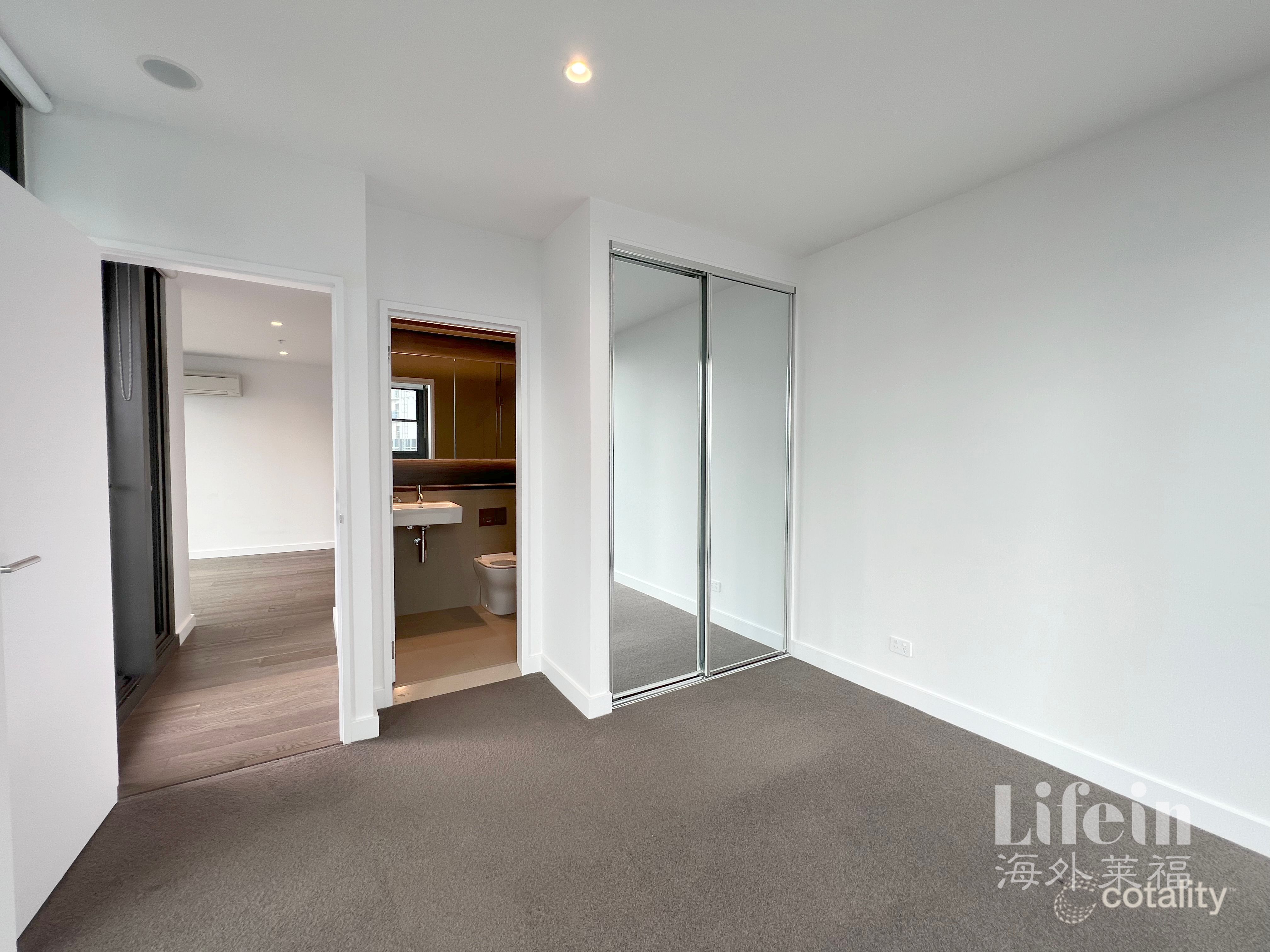 1602/628 Flinders St, Docklands, VIC 3008