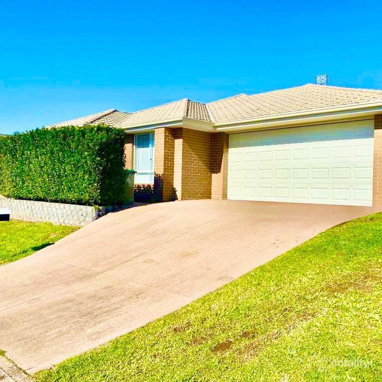 5 Barlee St, Morisset Park, NSW 2264
