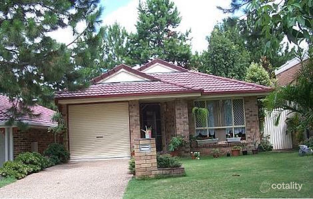 12 Robusta Pl, Forest Lake, QLD 4078