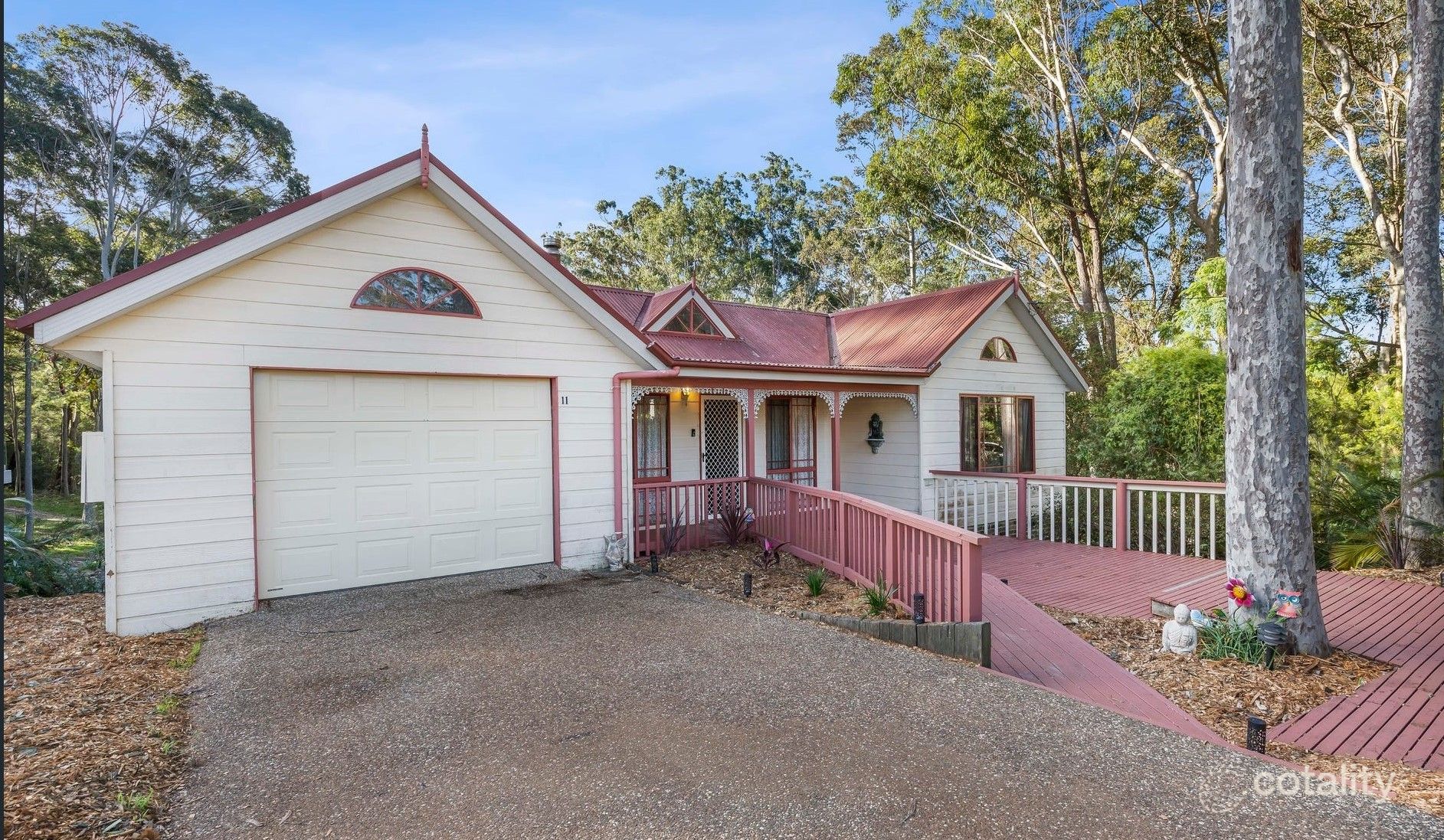 11 Connells Cl, Mossy Point, NSW 2537