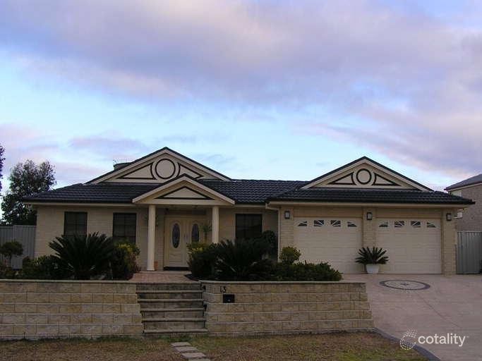 13 Costata Ct, Voyager Point, NSW 2172