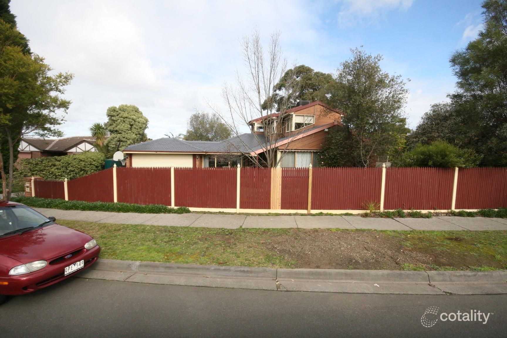 40 Huntingdon Dr, Wantirna South, VIC 3152
