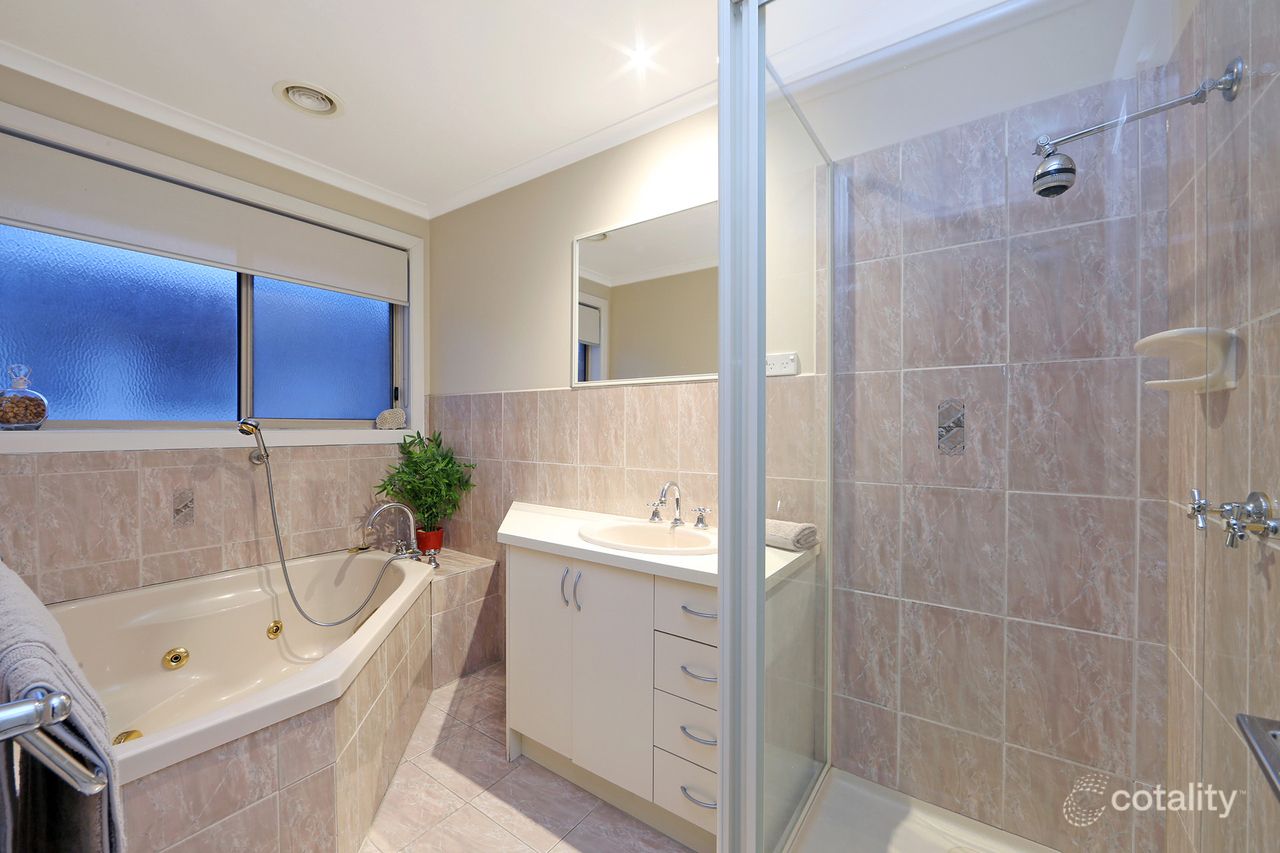 126 Seebeck Rd, Rowville, VIC 3178