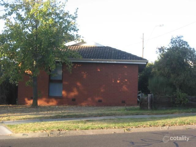 2 Justin Dr, Noble Park North, VIC 3174