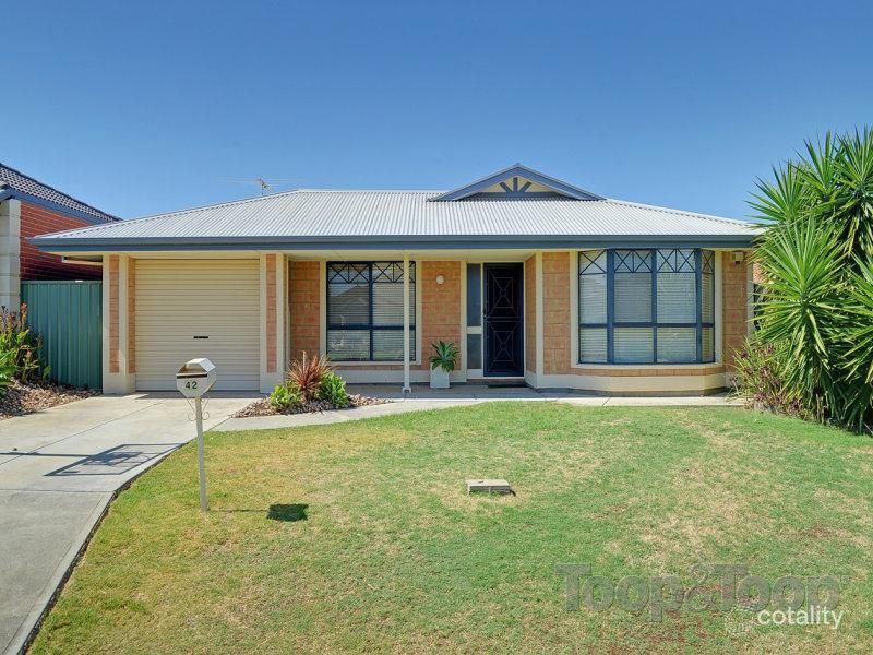 42 Martindale Pl, Walkley Heights, SA 5098