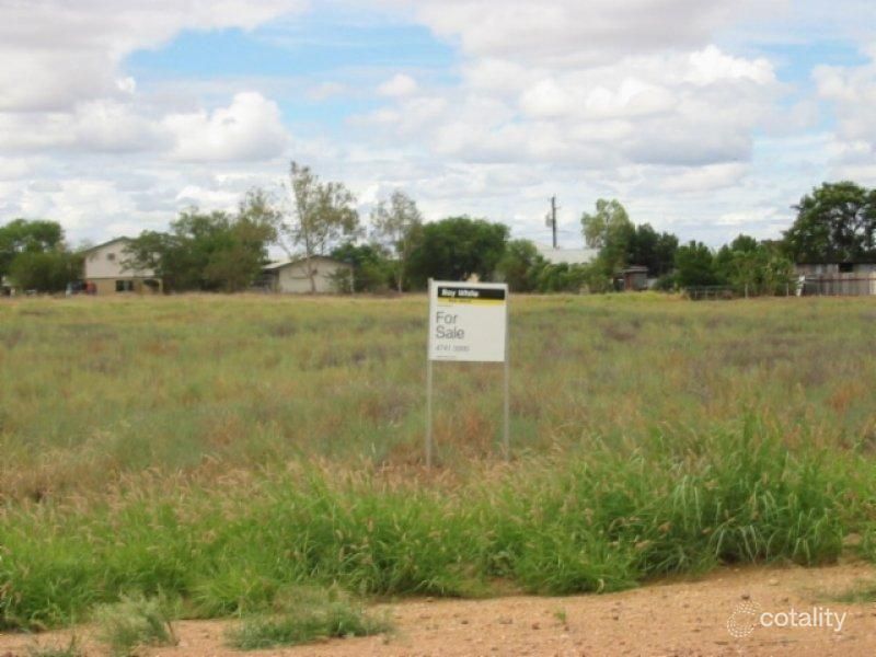 41-43 Geary St, Hughenden, QLD 4821