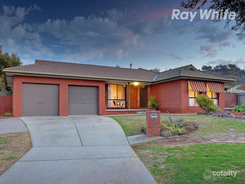 11 Fraser Ct, West Wodonga, VIC 3690