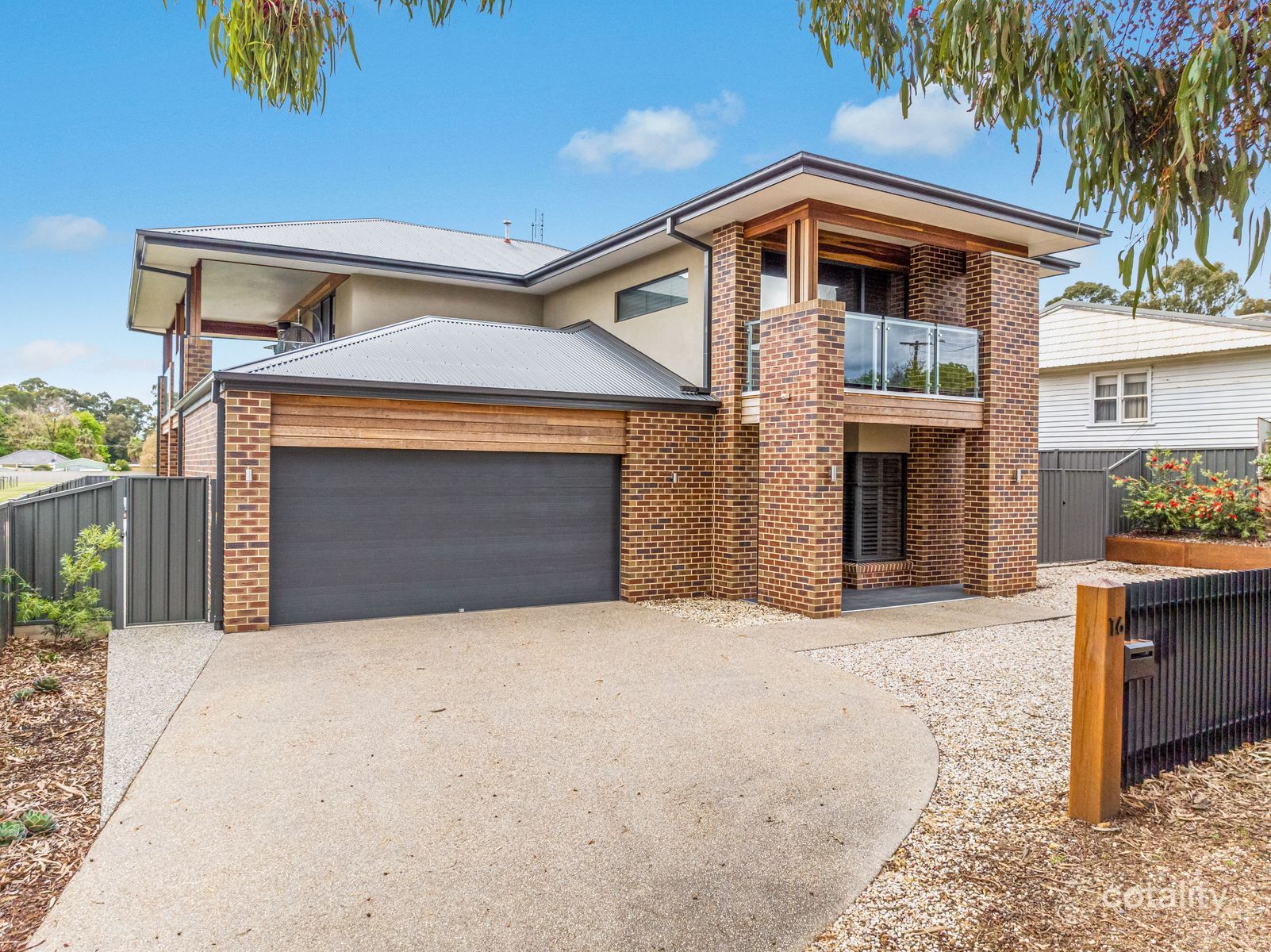 16 Bosquet St, White Hills, VIC 3550