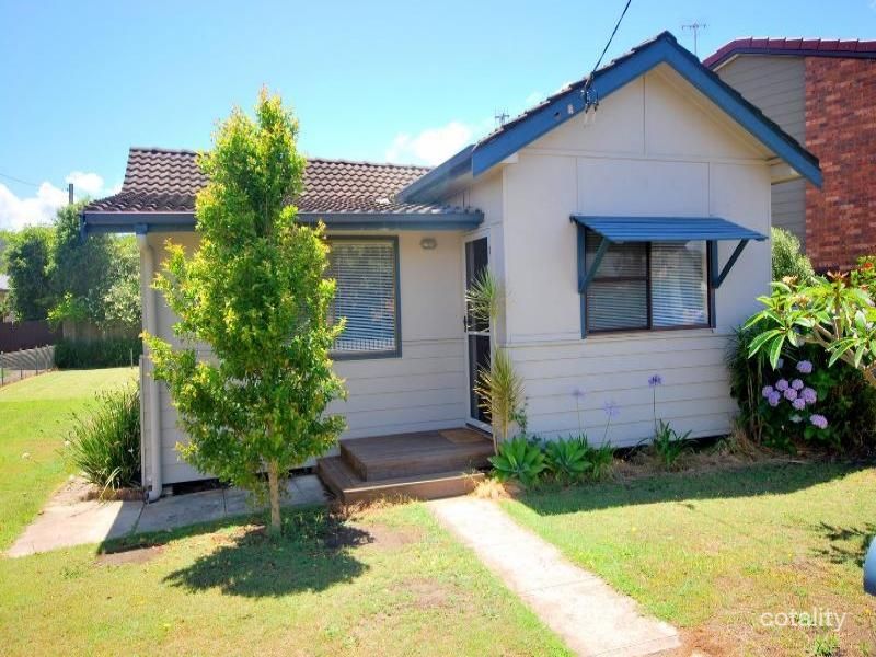 82 Booker Bay Rd, Booker Bay, NSW 2257