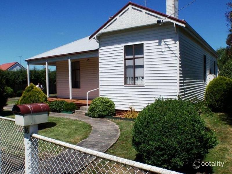 16 Eversley St, Macarthur, VIC 3286