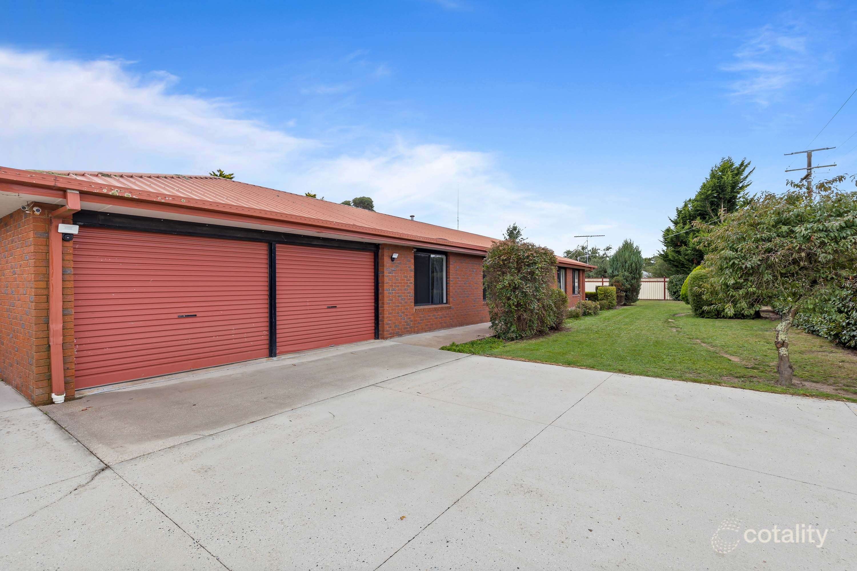 10 Bank St, Ballan, VIC 3342