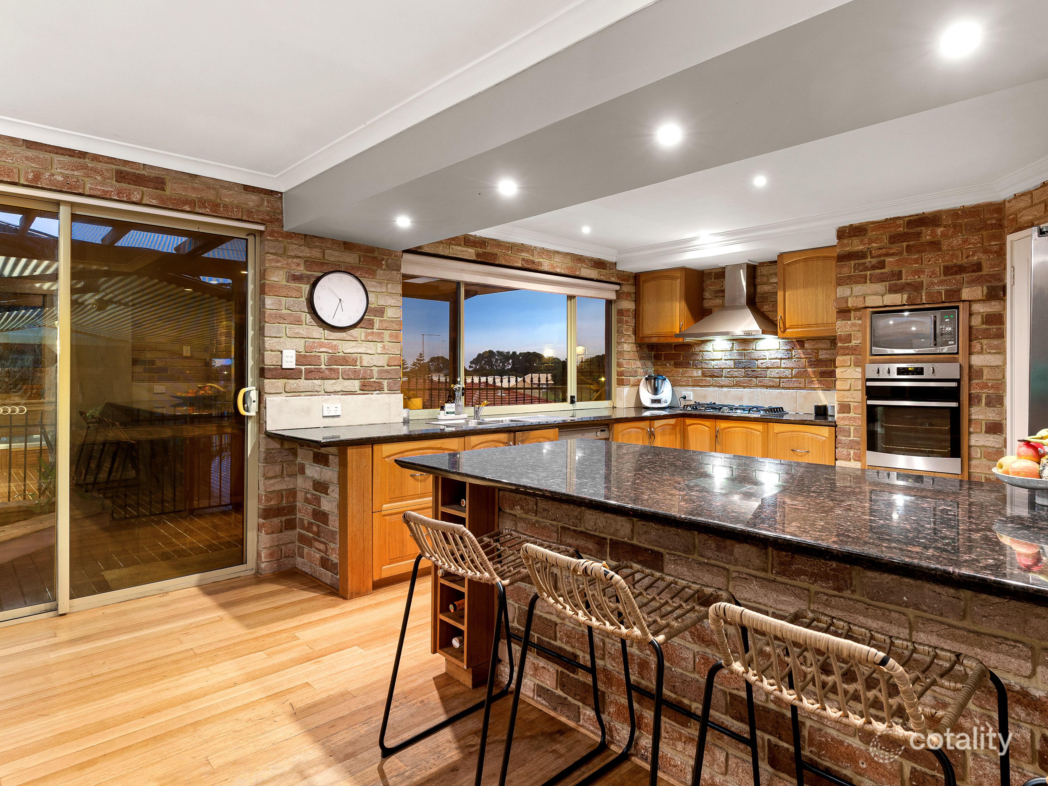 5 Eucalypt Cl, Singleton, WA 6175