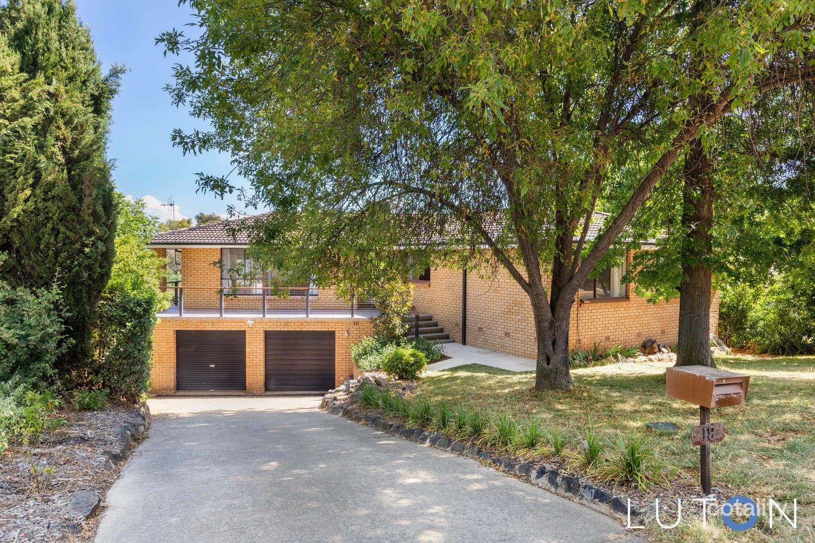 19 Horsley Cres, Melba, ACT 2615