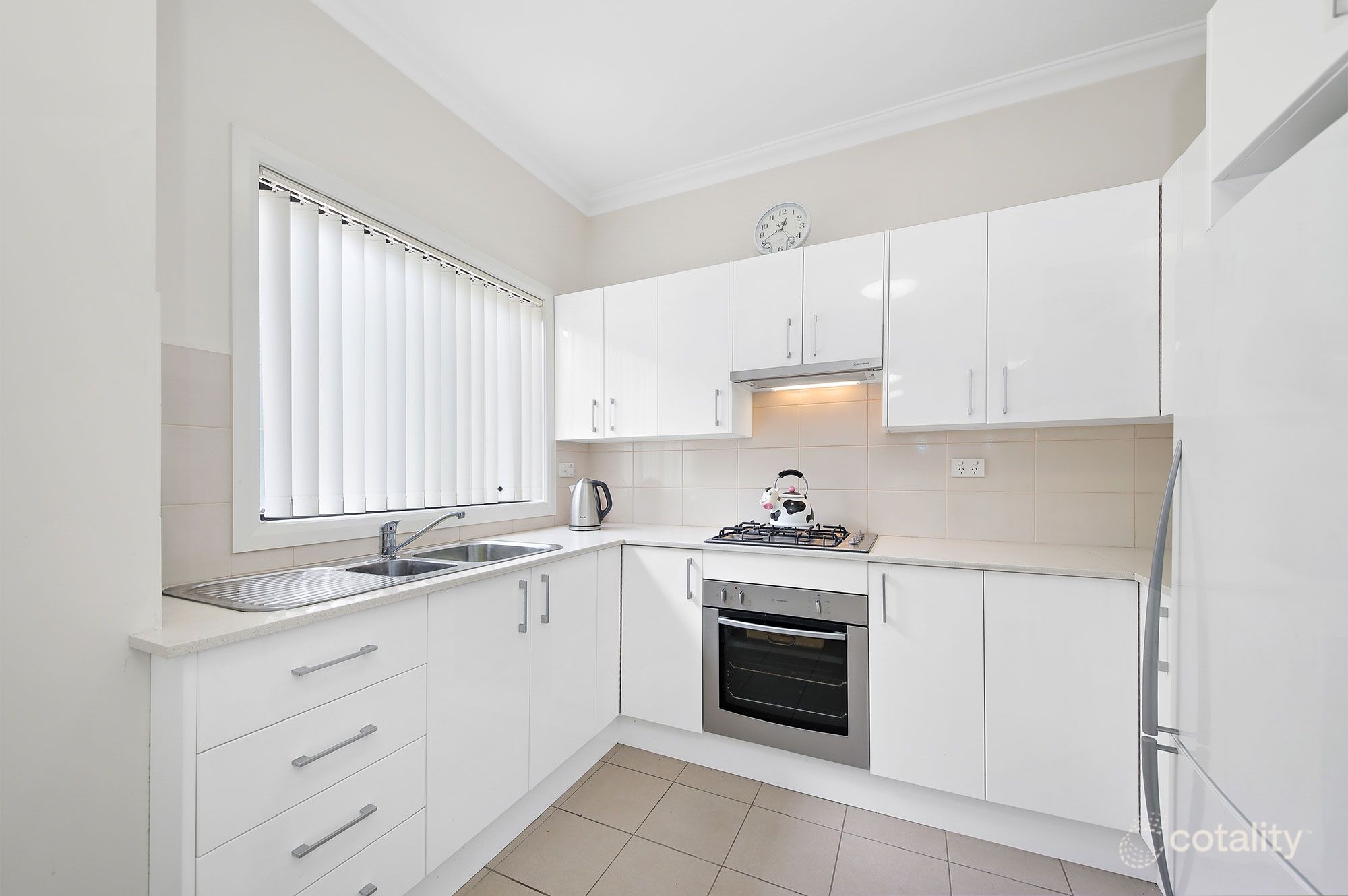 182 Ashford Ave, Milperra, NSW 2214