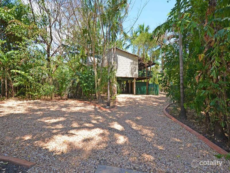 35 Mahogany Cres, Karama, NT 0812