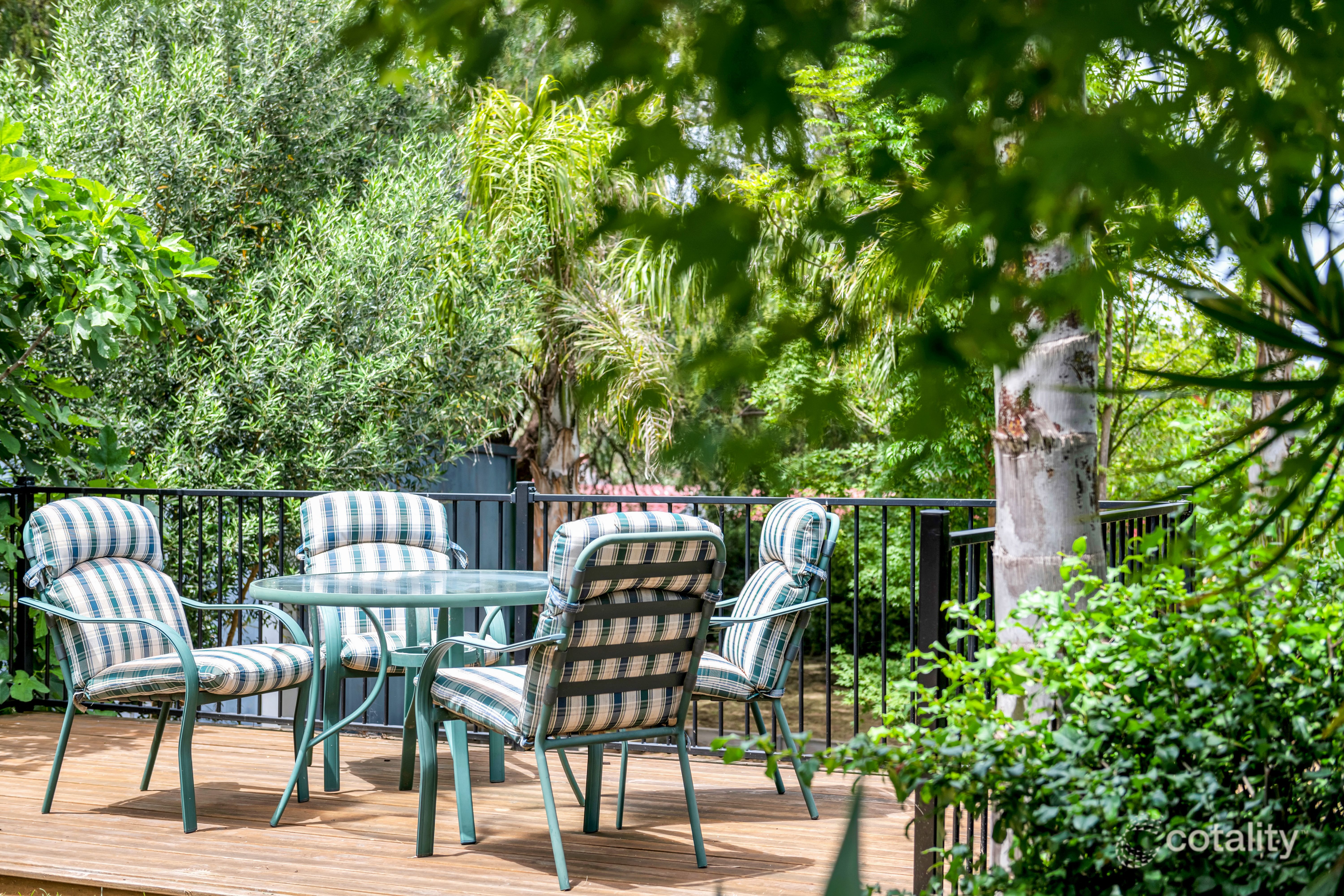 14 Jarrad Rd, Happy Valley, SA 5159