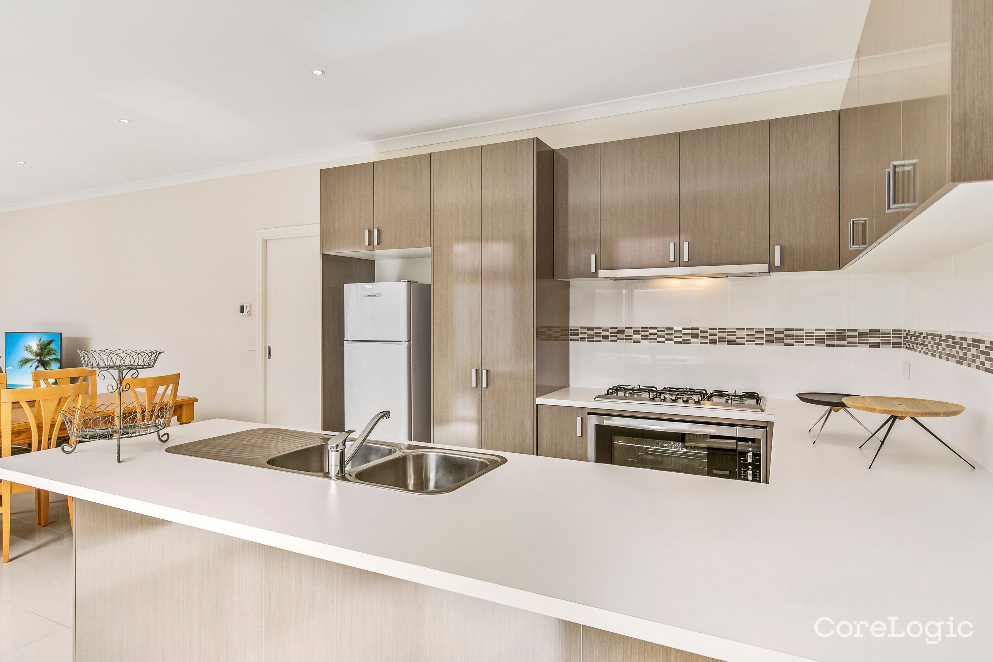 5 Clovelly Ave, Rosebud, VIC 3939