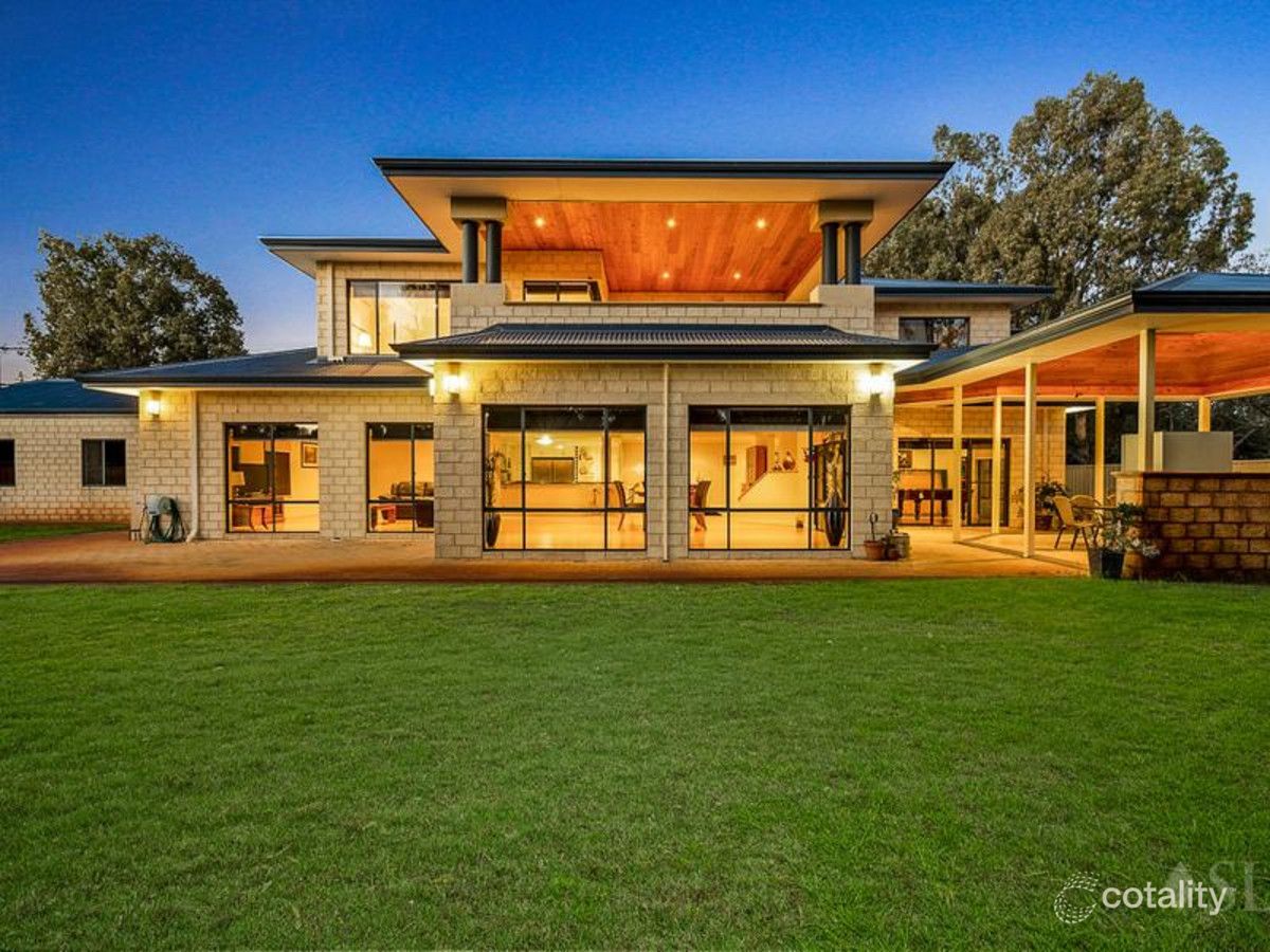 25 Louise Pl, Gnangara, WA 6077