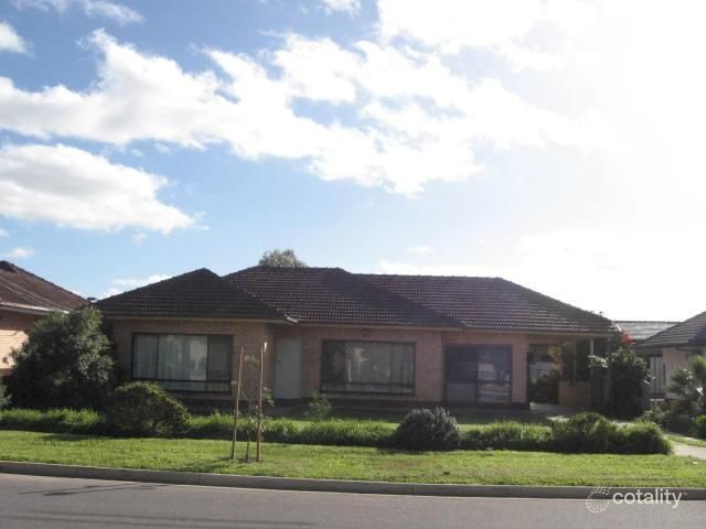 33 Hughes Ave, Henley Beach, SA 5022