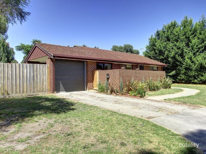 9 Ullara Ct, Frankston, VIC 3199