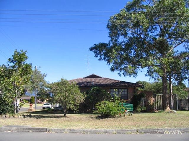 25 Moore St, Oak Flats, NSW 2529