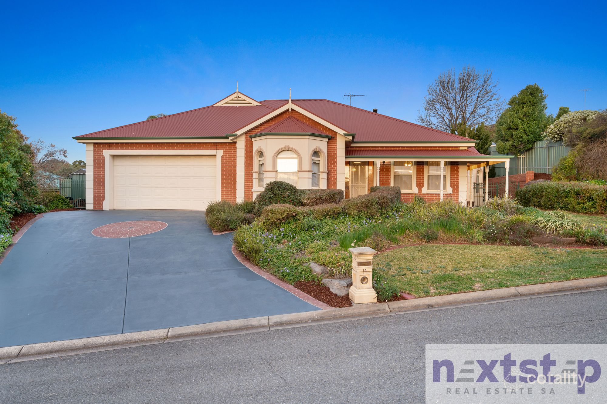 14 Linwood Gr, Hillbank, SA 5112