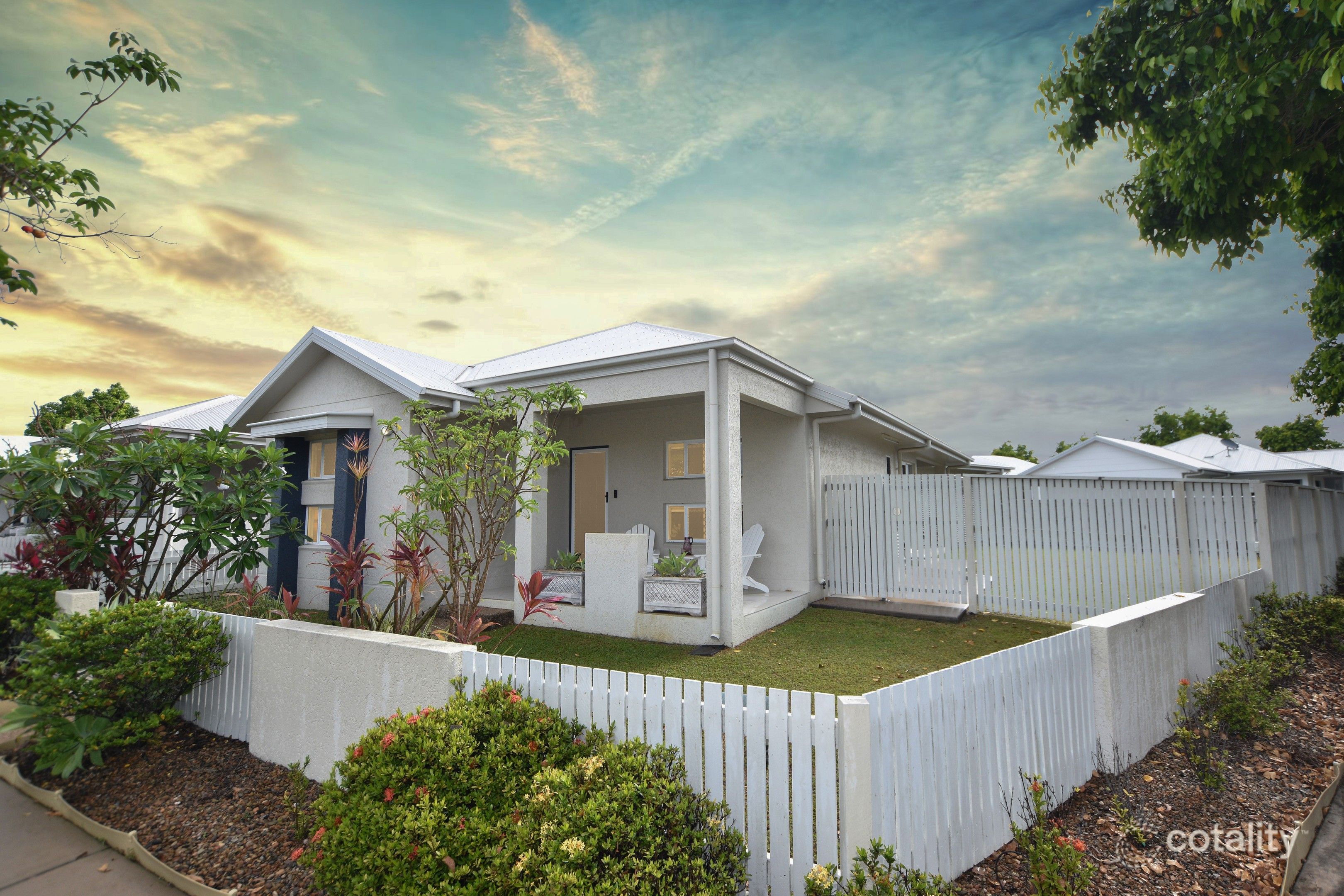26 Huntsmans Cres, Shaw, QLD 4818
