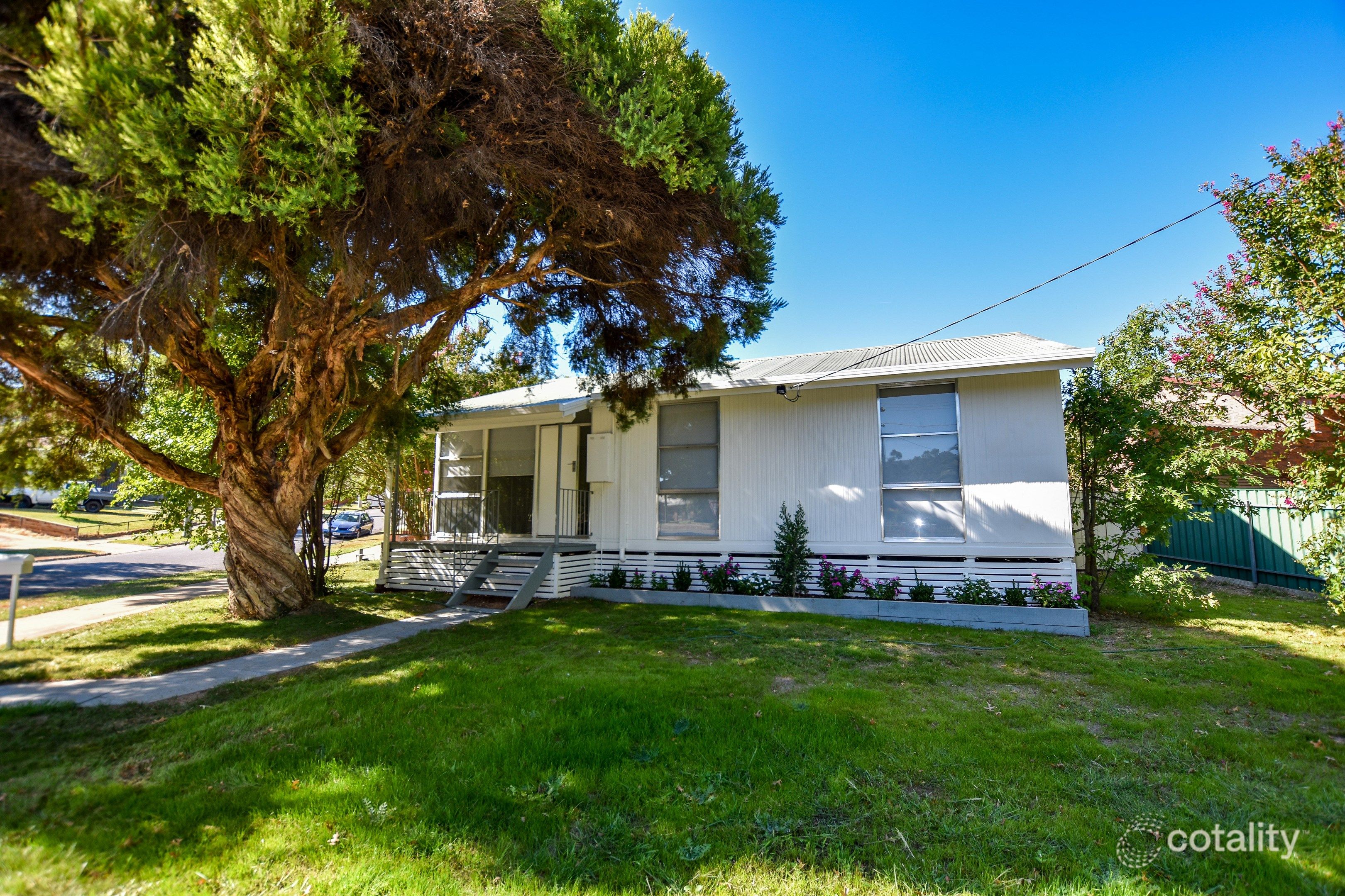 2 Niela Cres, Myrtleford, VIC 3737