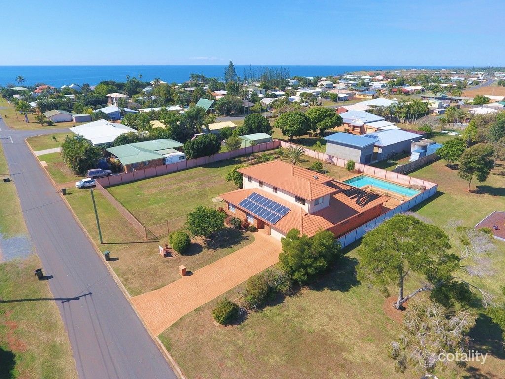 17 Milton St, Burnett Heads, QLD 4670