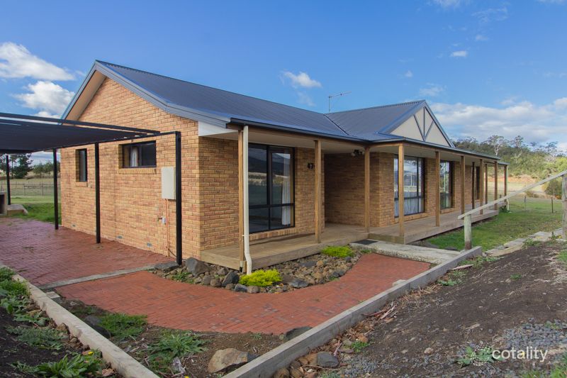 47 Upper Hilton Rd, Claremont, TAS 7011