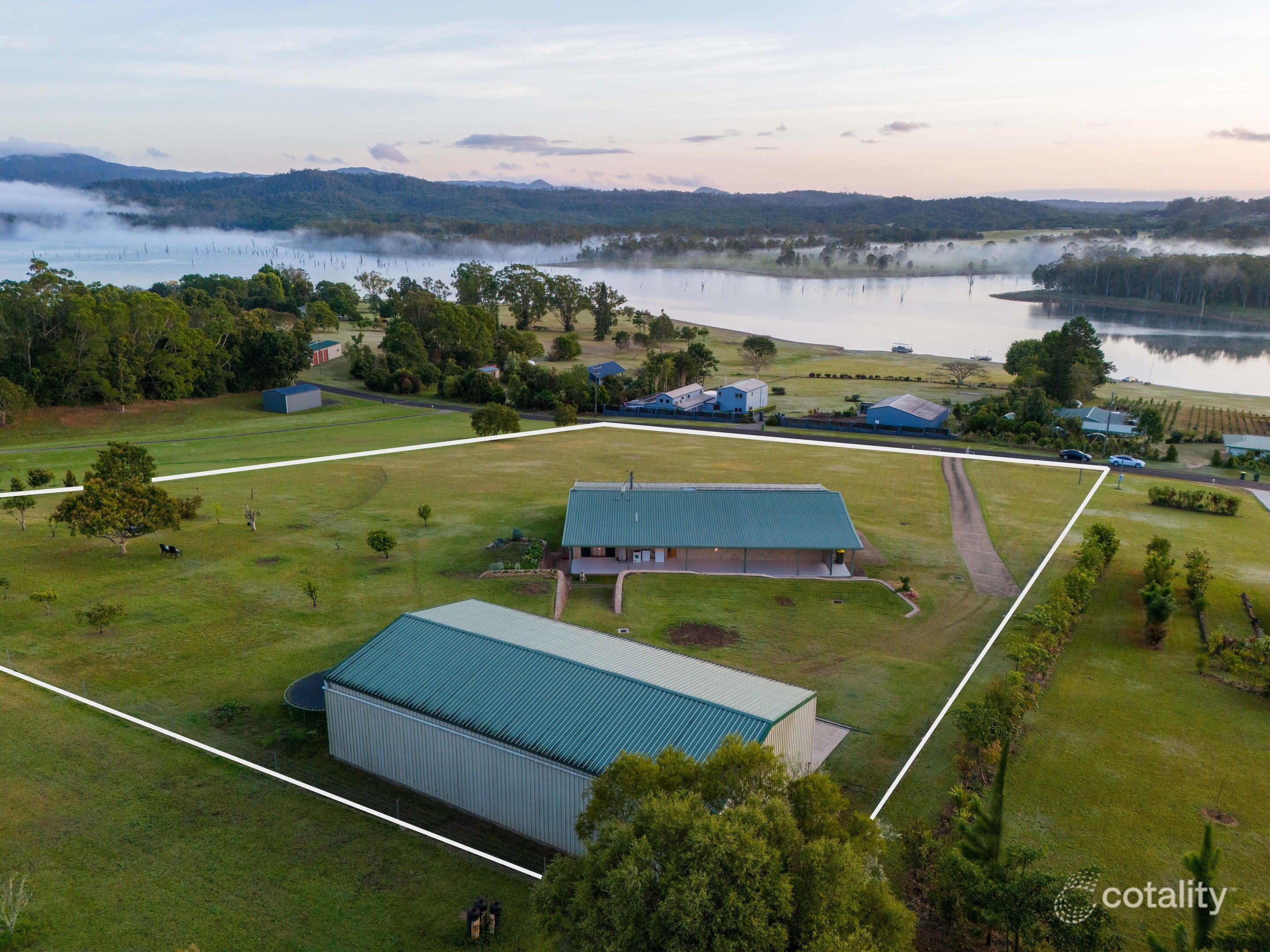 5 Andrews Rd, Barrine, QLD 4872