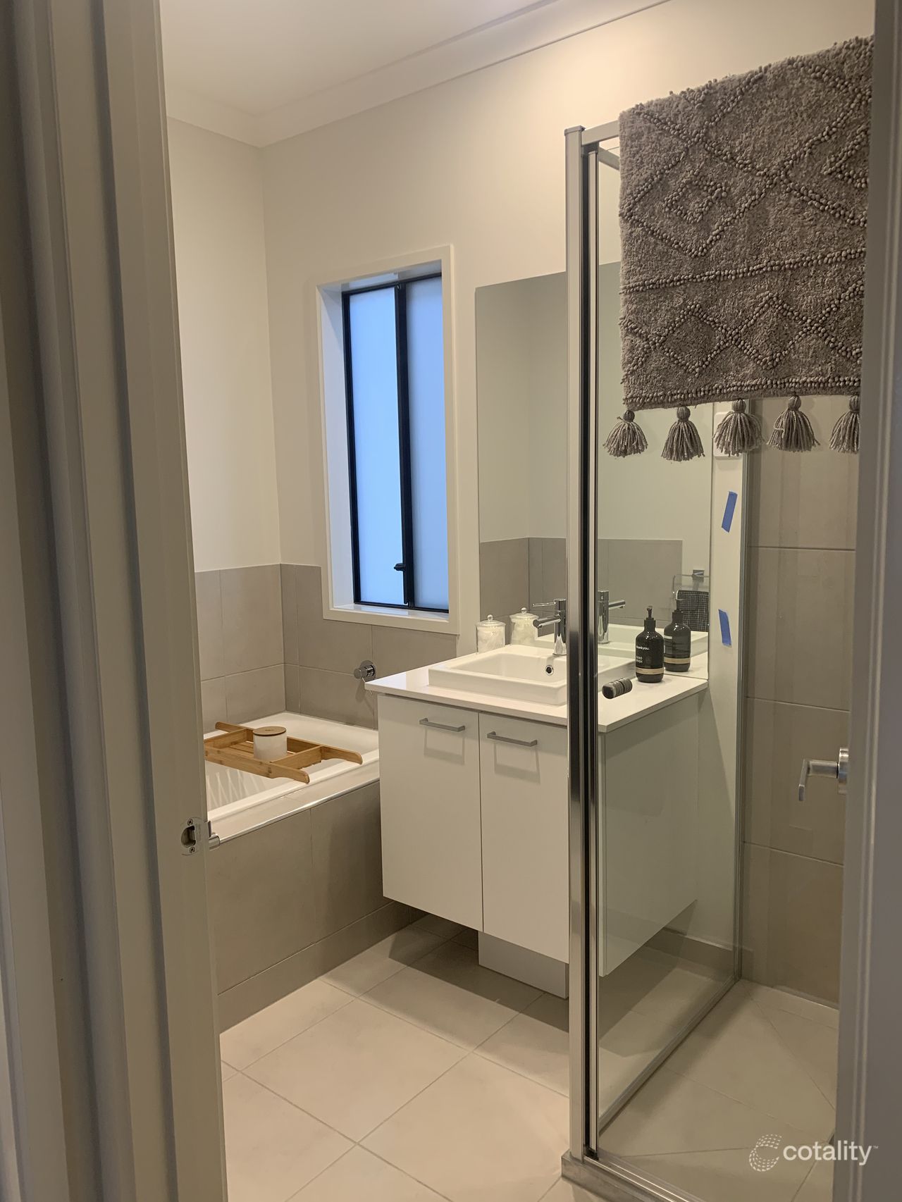 60 Lucerne Dr, Truganina, VIC 3029