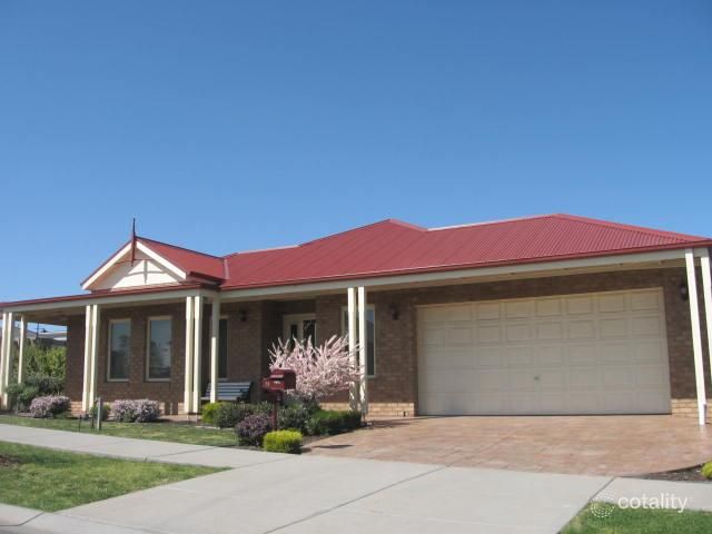 18 Beechville Pl, Craigieburn, VIC 3064