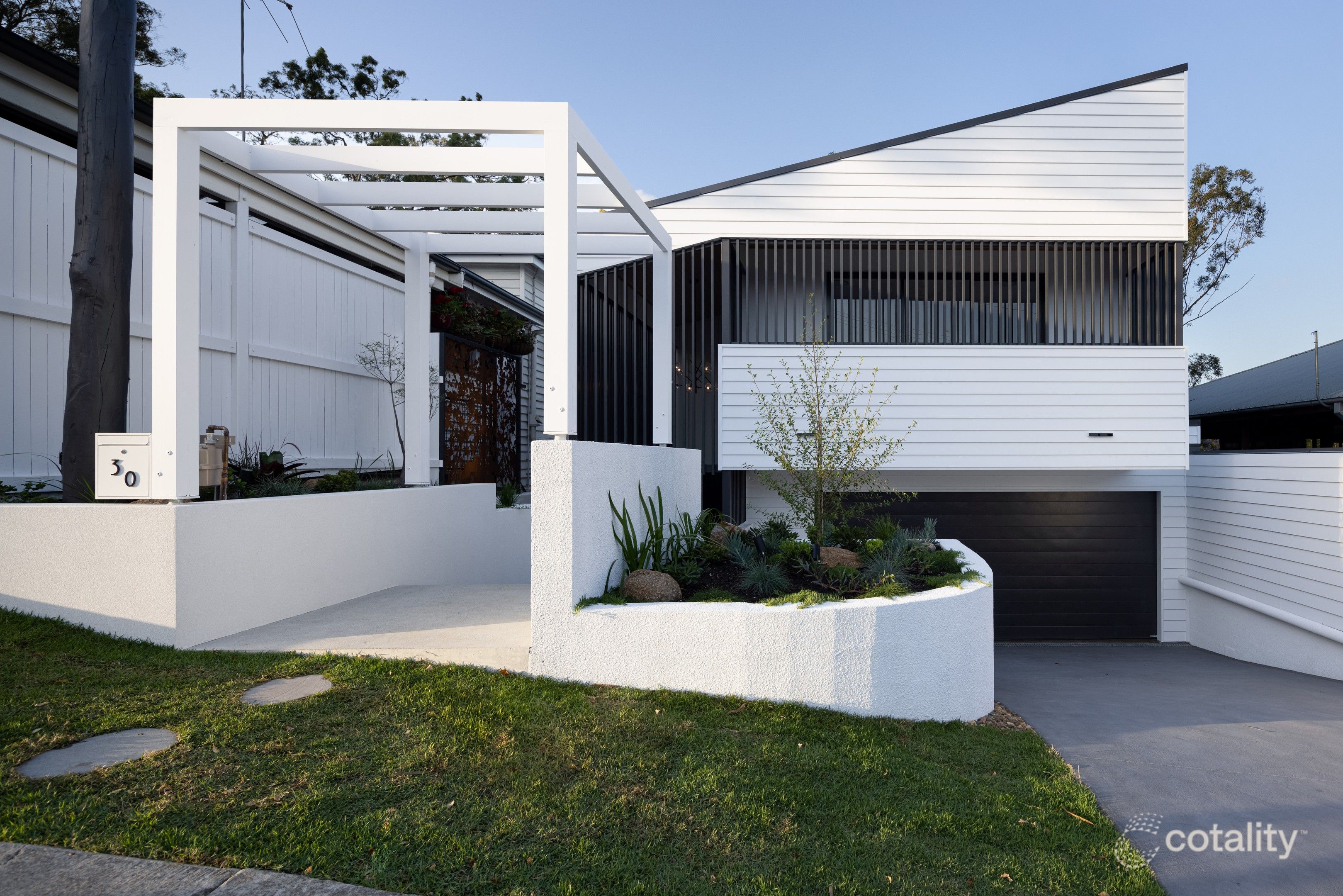 30 Boundary Rd, Bardon, QLD 4065