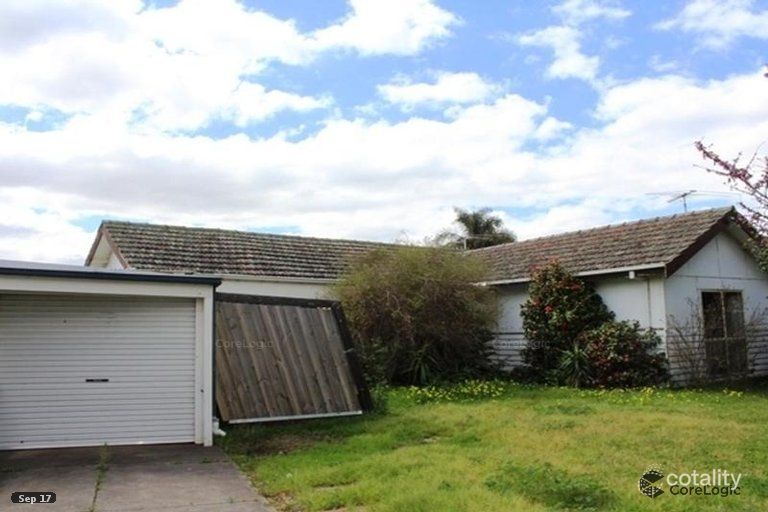 44 Ballan Rd, Werribee, VIC 3030