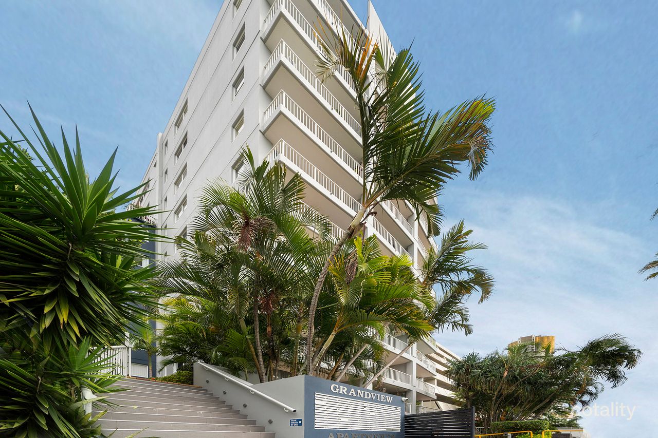 17/30 Marine Pde, Southport, QLD 4215