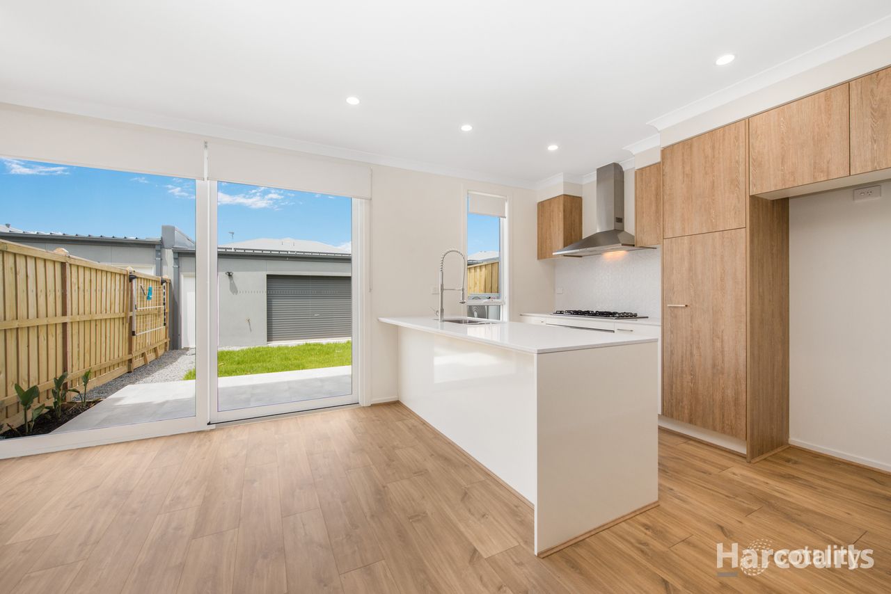 24 Portobello Bvd, Clyde North, VIC 3978