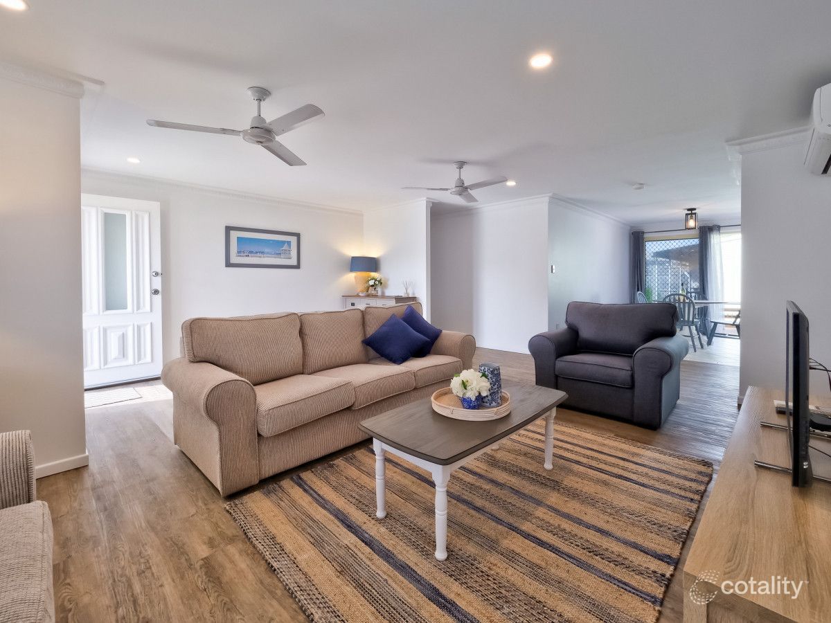 75 Kingfisher, Toogoom, QLD 4655