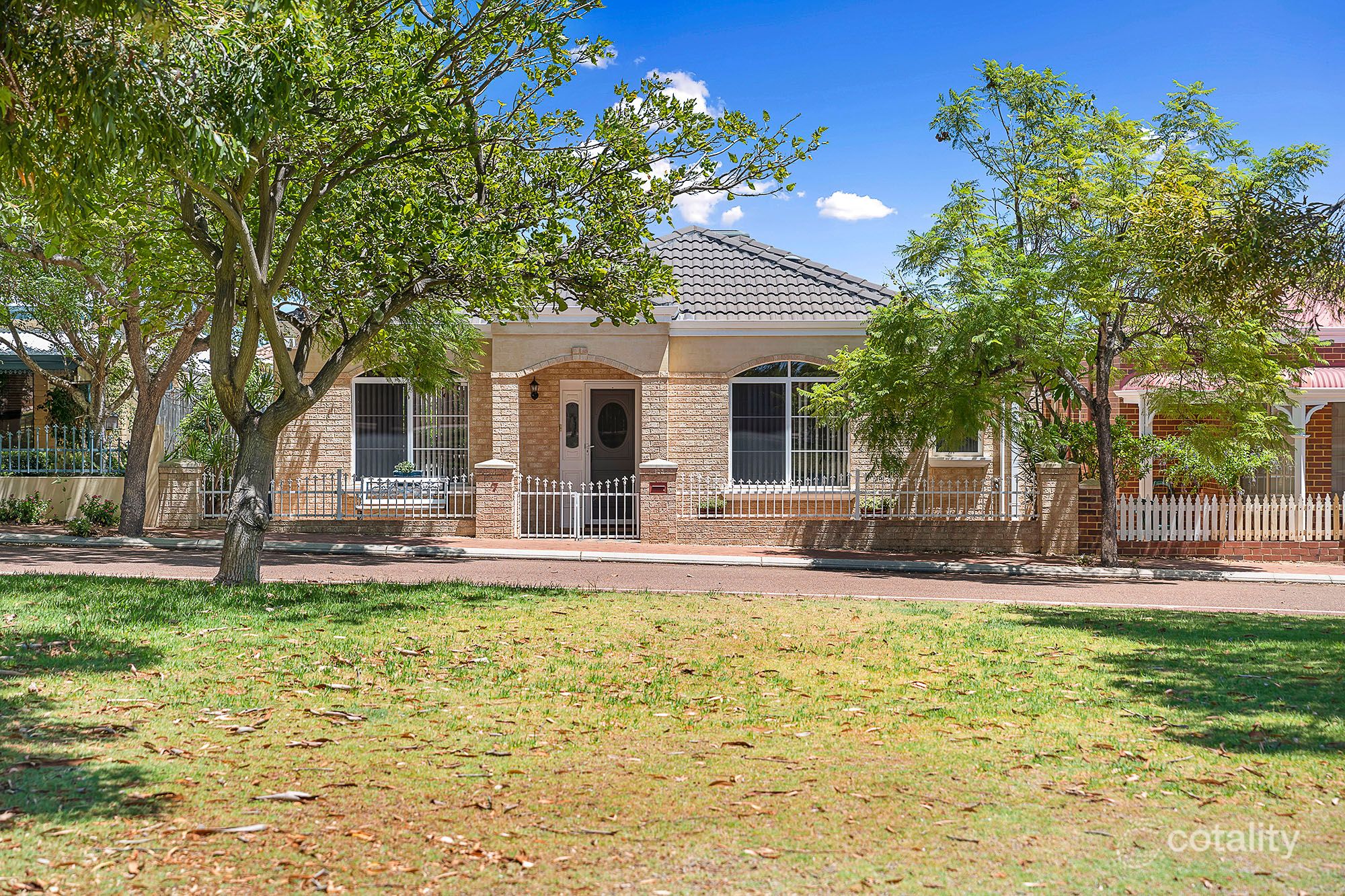 7 Barbican Tce, Joondalup, WA 6027