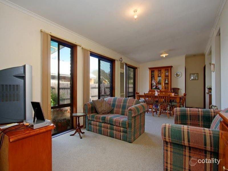 146 Sixth Ave, Rosebud, VIC 3939