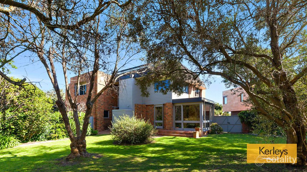 14 The Esplanade, Queenscliff, VIC 3225