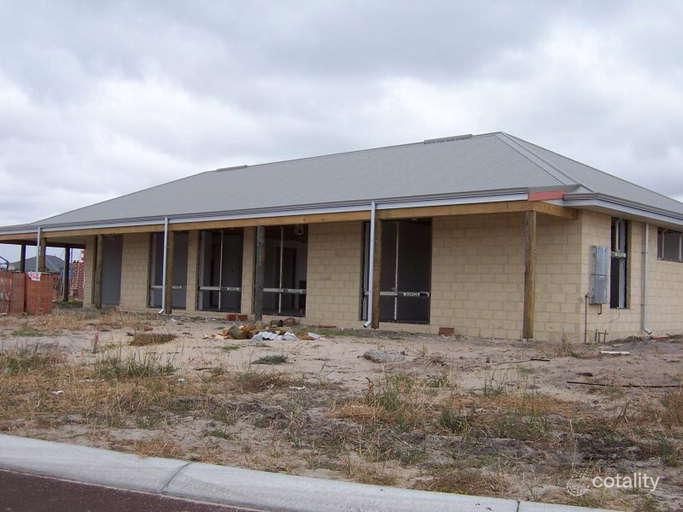 10 Buckland Way, Australind, WA 6233