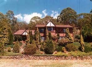 15 Hill Range Cres, Lithgow, NSW 2790